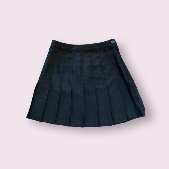 NWOT Urban Outfitters Black Pleated Tennis Skirt - Picture 2 of 4